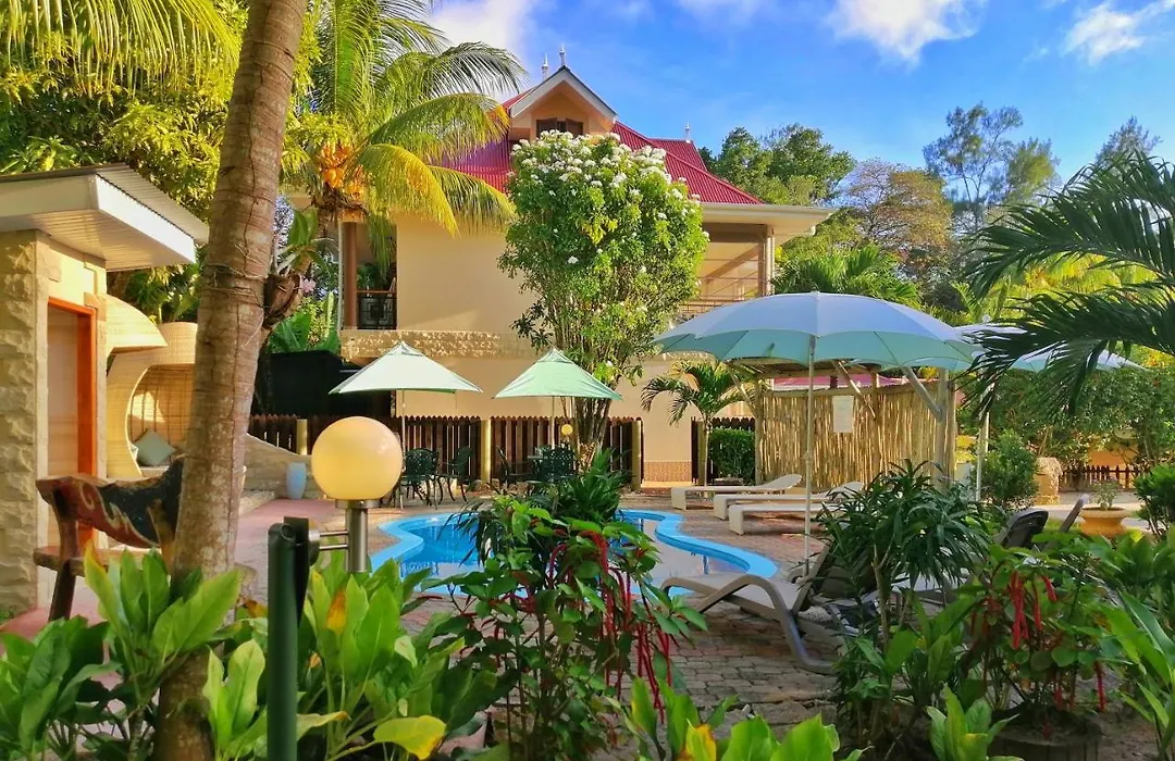 Casa De Leela Self Catering Guest House-1